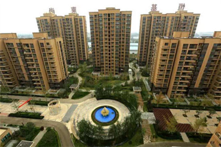 御景华庭3室2厅2卫精装修证满两年有储藏室随时看房